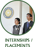 INTERNSHIPS / 